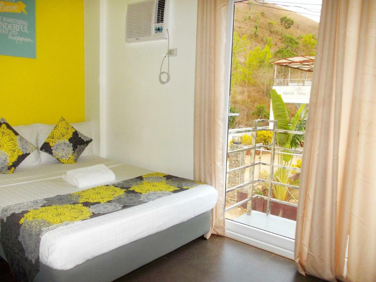 Abrhys Ridge Inn Coron Buitenkant foto